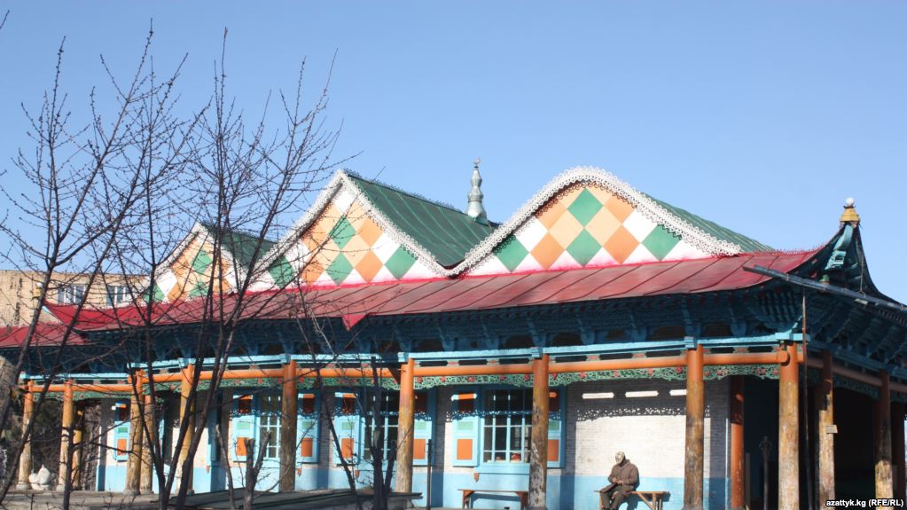 meczet w Karakole